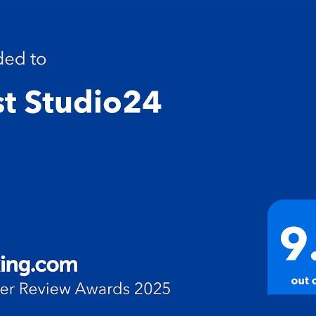 First Studio24 Braşov Exterior foto